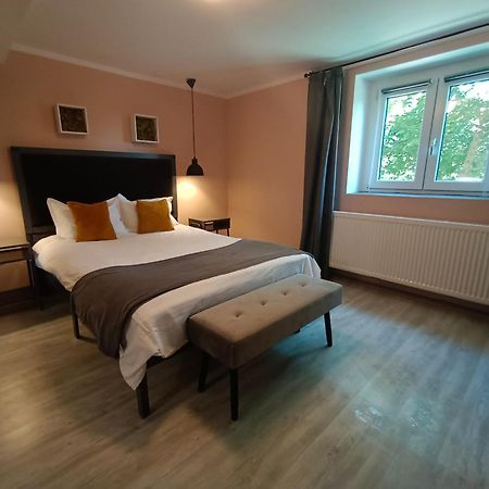 Pif Apart Livada Postei Braşov Buitenkant foto
