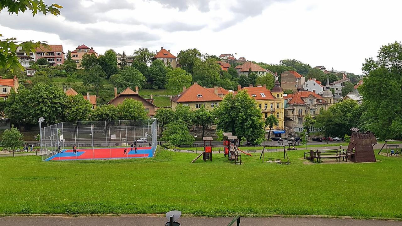 Pif Apart Livada Postei Braşov Buitenkant foto